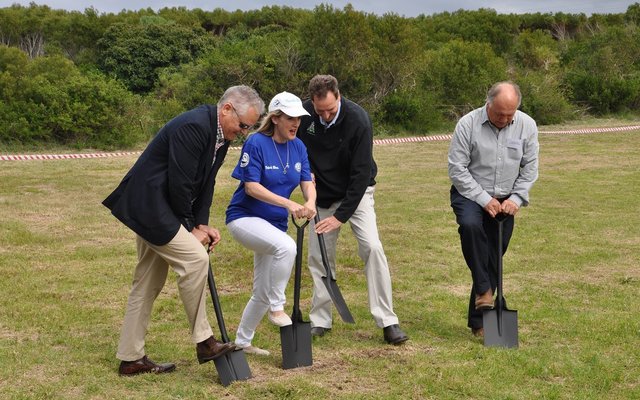 Ground breaking work being done by Grindrod Bank, Volkswagen, Wildlands Conservation Trust and Dyer Island Conservation Trust 